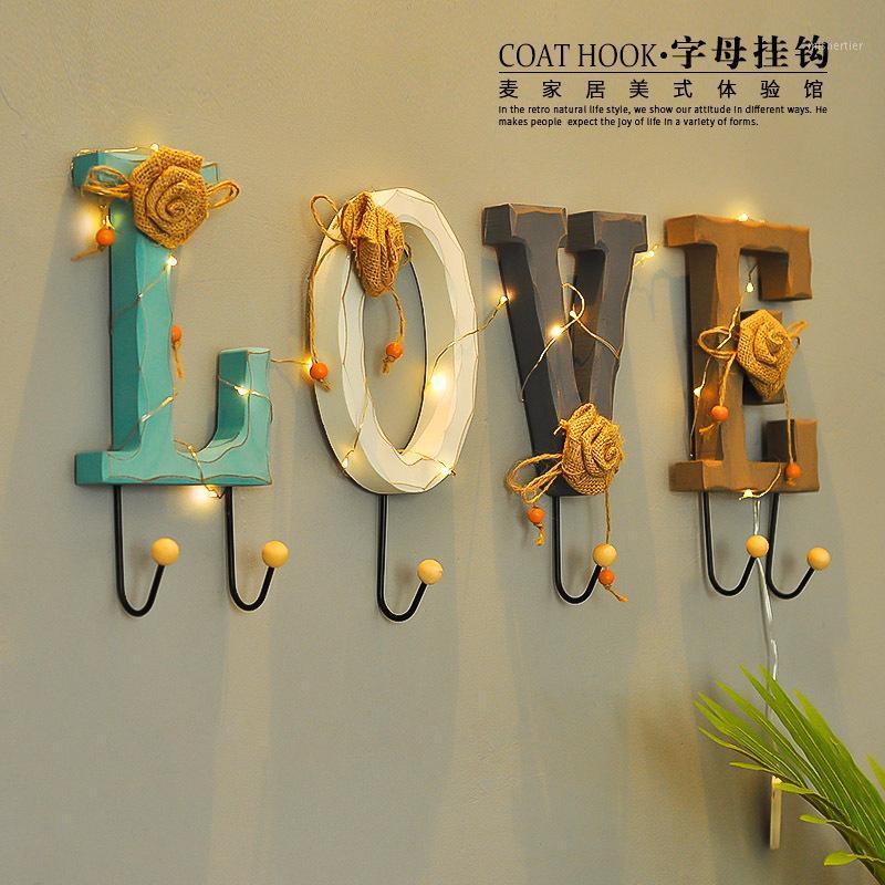 

Nordic Simple Style Creative HOME LOVE Letters Wall Cap Key Hook Decoration Set of Four PiecesDecoration Decoration Minimalist1