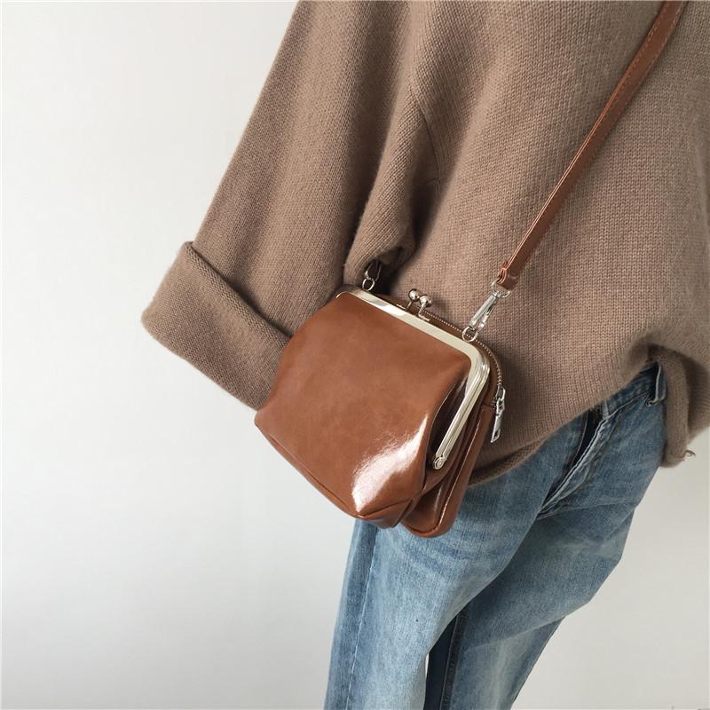 

Vintage Fashion Double Kiss Lock Shell Bags Bag PU Leather Women Shoulder Crossbody Messenger Bag Women's Handbags free Gift, Women bag brown