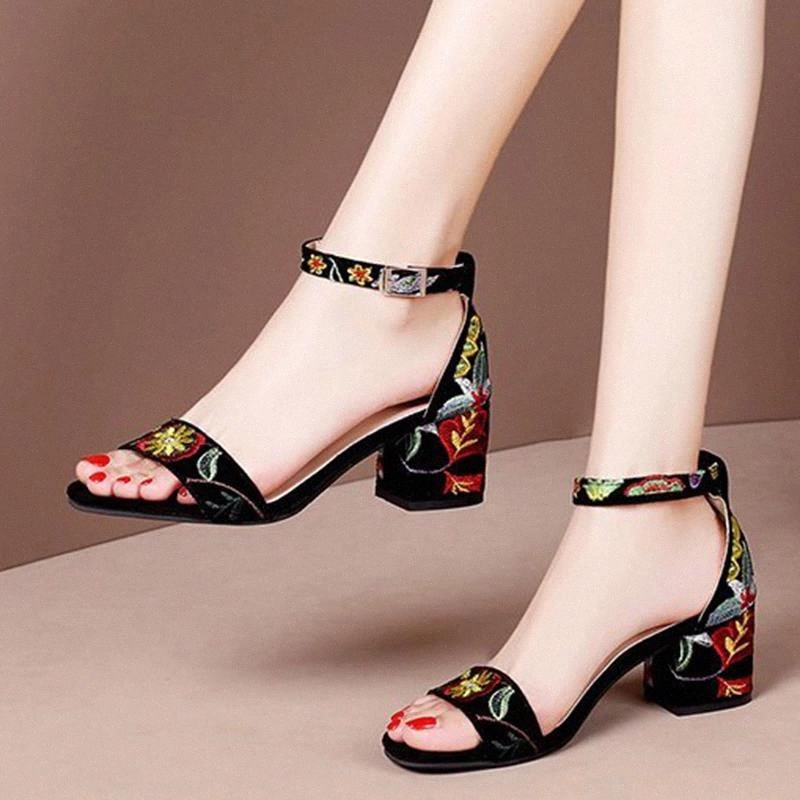 

Plus Size 41 Summer Women Sandals Embroider Ankle Strap Sandal High Heels Dress Shoes Flower Ladies Shoes Sandalias mujer 8113N #MG0R, Black