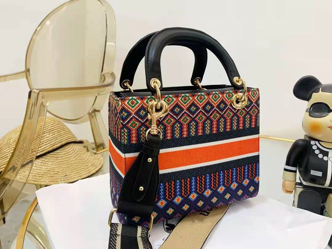 

Freeship Diagonal Handbag Quality Designer Diamond Style Bag Canvas Bag Fashionable New Ysiykiy High Shoulder Embroidery Qslpg