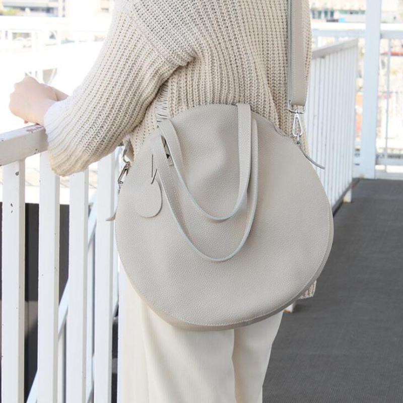 

Hot Big Circular Cowhide Shoulder Bag Genuine Leather Women's Crossbody Messenger Bags Ladies Purse Female Round Bolsa Handbag, Black