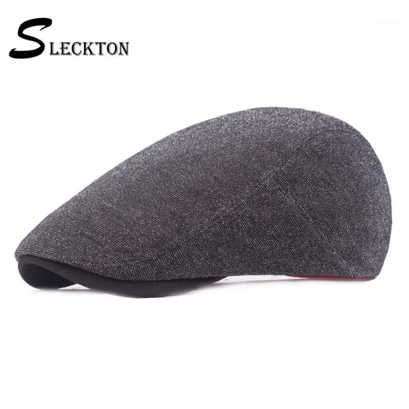 

SLECKTON Fedoras Solid Hats Beret Flat Cap Casual Hat Peaked Cap Fashion Retro Newsboy French Hat Winter for Men Unisex1, Black