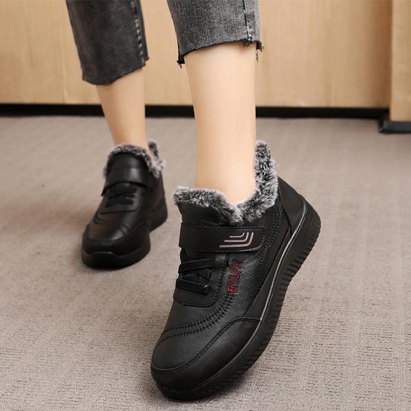 

Women Ankle Boots Ladies Warm Plush Winter Faux Fur Short Boot Female Hook And Loop Shoes Soft Comfortable Outdoor New Fashion, Black