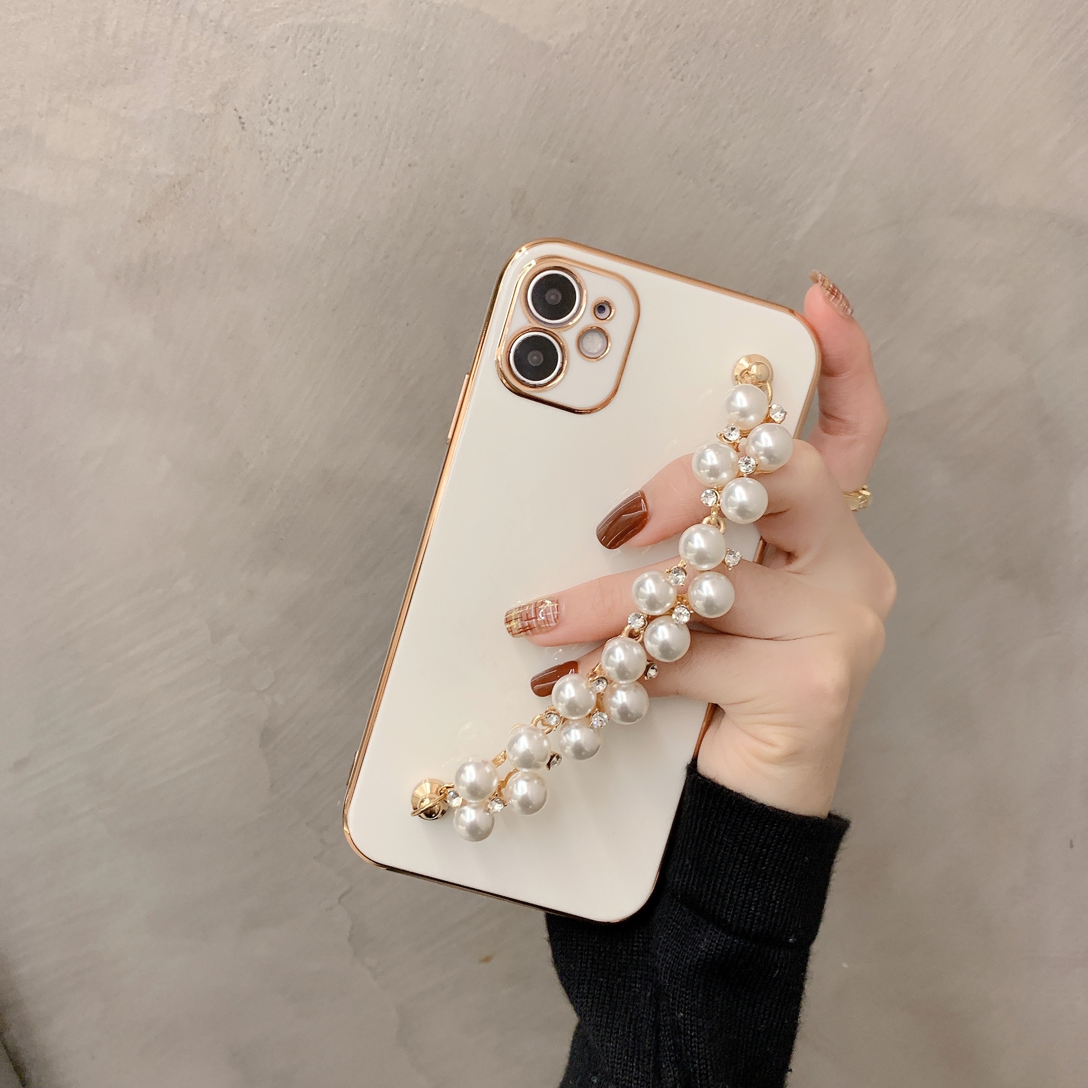 

CS-01 soft case for iphone12 duable back cover with elegant handle, 36 bei-ge brown