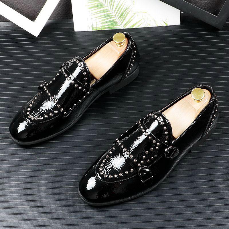 

2020 NEW pointed Toe rivet slip-on gentleman flat shoes for men Male wedding dress prom Homecoming shoes zapatos de novio, Black