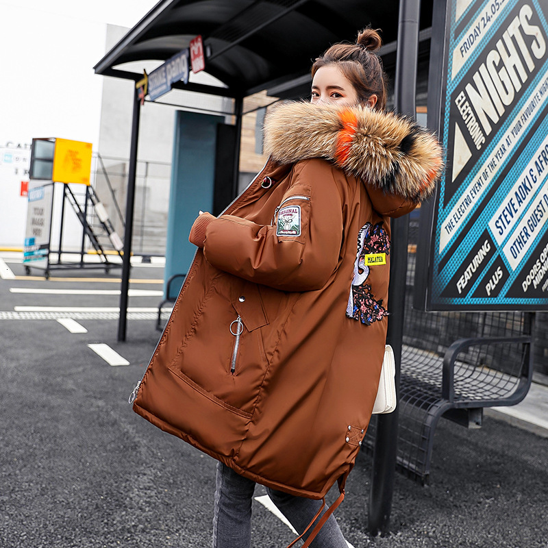 

More Size 2021 New Female Autumn Ladys Embroidered Sleeve with Medium Zipper Long Cotton Coat Yjtm, Black.