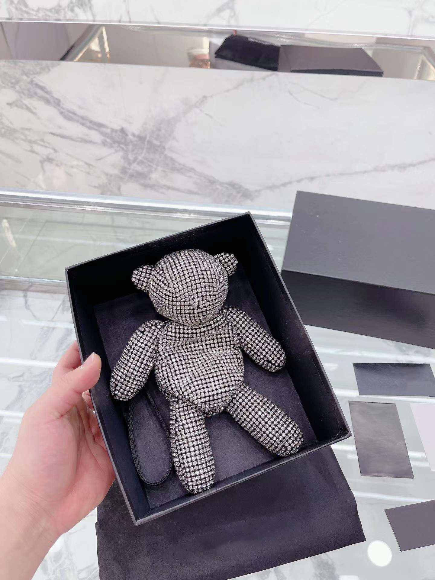 

Latest Diamond Cute bear Women Shoulder Bag 2022 Wholesale Summer Underarm Purses Fashion Lady Designers Luxurys Brand Handbags Bling Nylon Quality Shiny Handbag, White