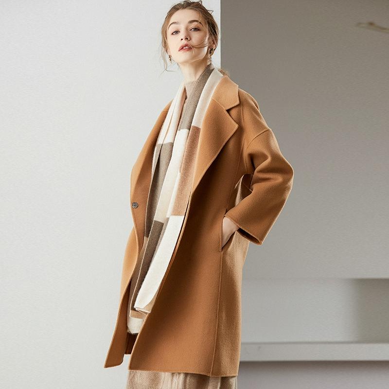 

In 2020, 100%wool autumn/winter fashion woollen coat for women, medium length over the knee woollen coat for women, Hepburn styl, Beige