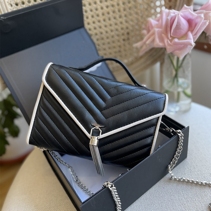 

High Quality Leather Envelope Bag Famous French Designer Fringe Chain Handbag Large Capacity 23cmLuxuries Women Fashion Crossbody Totes Black Shoulder Wallet
