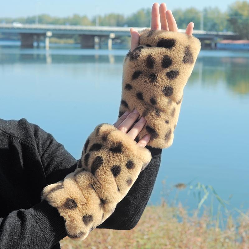 

Five Fingers Gloves Half Finger Open Korean Style Warm And Cute Thickened Long Sleeve Winter Faux Fur Plush