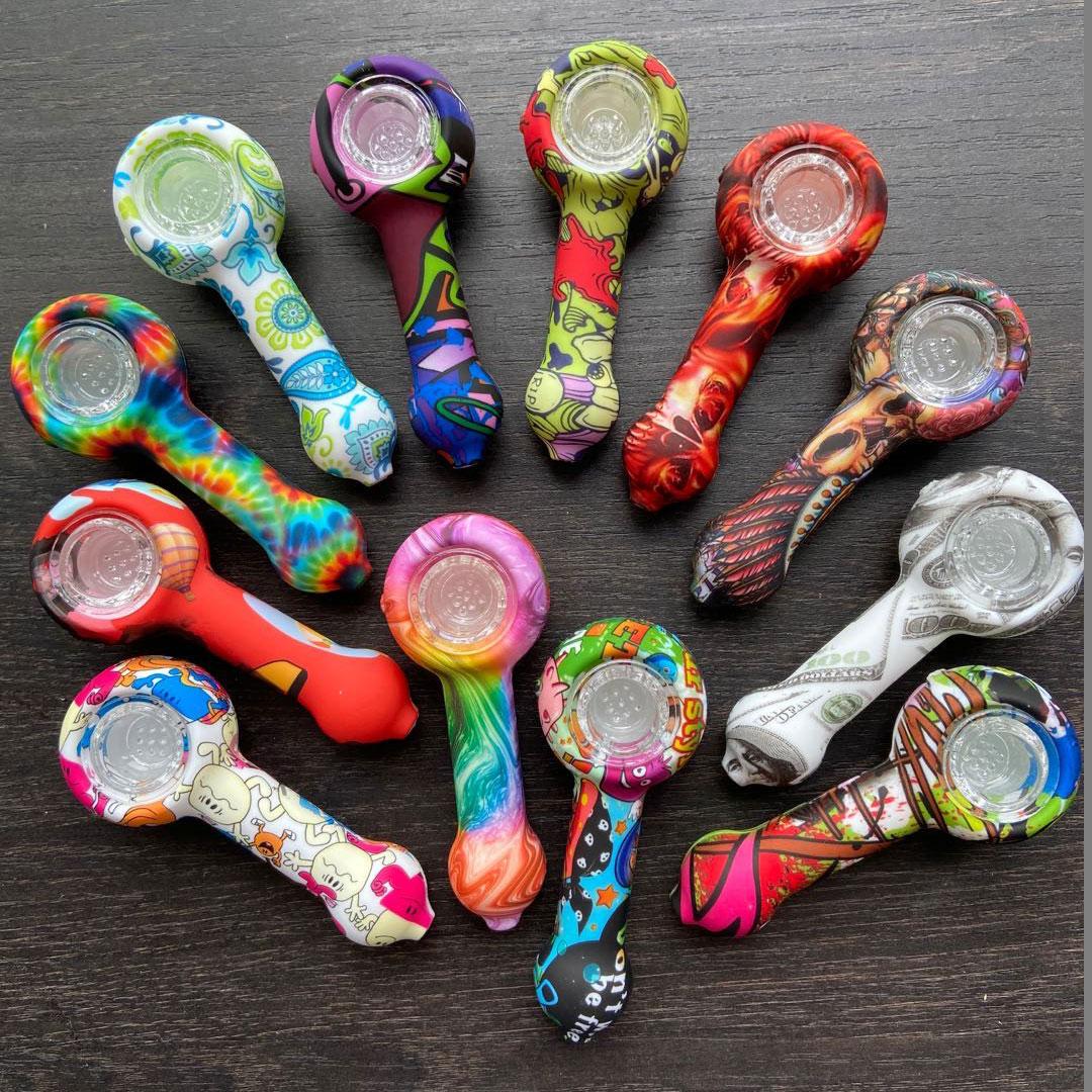 

TOP Selling cartoon Silicone Pipe Hookahs 20 styles mini oil smoking Reuse Unbreakable Tobacco Hand Pipes