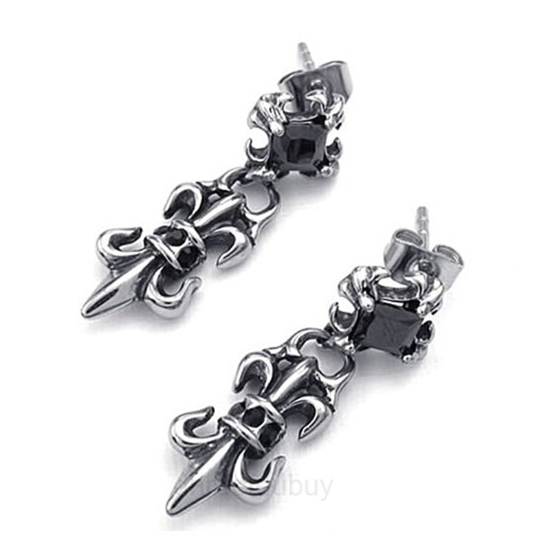 

2022 Chrome Fashion Titanium Steel Earrings Exquisite Diamond Studded Personalized Punk Rock Jewelry Hearts New Msh4