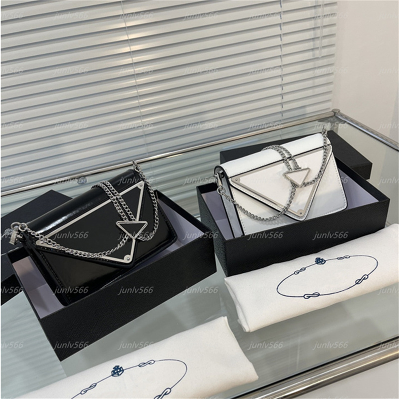 

Top Designer Shoulder Bag triangular Chain Handbag women double placket women's handbags handbag wallet cross handbag designer personalized fashion banquet bags, Size: 17 * 9.5 * 3.5 cm