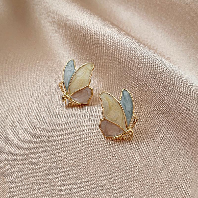 

Shiny Side New Accessories Elegant Butterfly Stud Earrings For Women Simple Style Crystal Earring