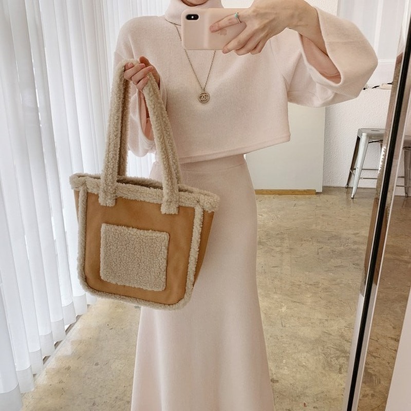 

Large-sized Female Matching Assemblies Solid Turtlenecks Pulverises Empire Trumpet Tops Long Skirt Above Ankle 2 Joint Piece for Woman DHC7, White