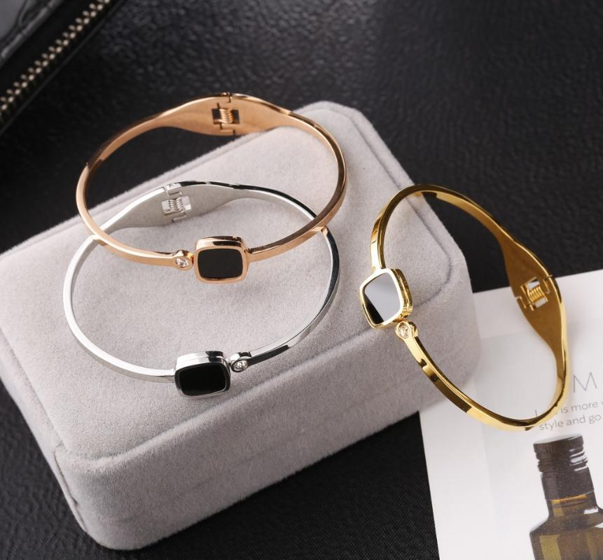 

Bangle Fashion Rose-plated Gold Bracelet With Digital Mother Simple Square Black Face