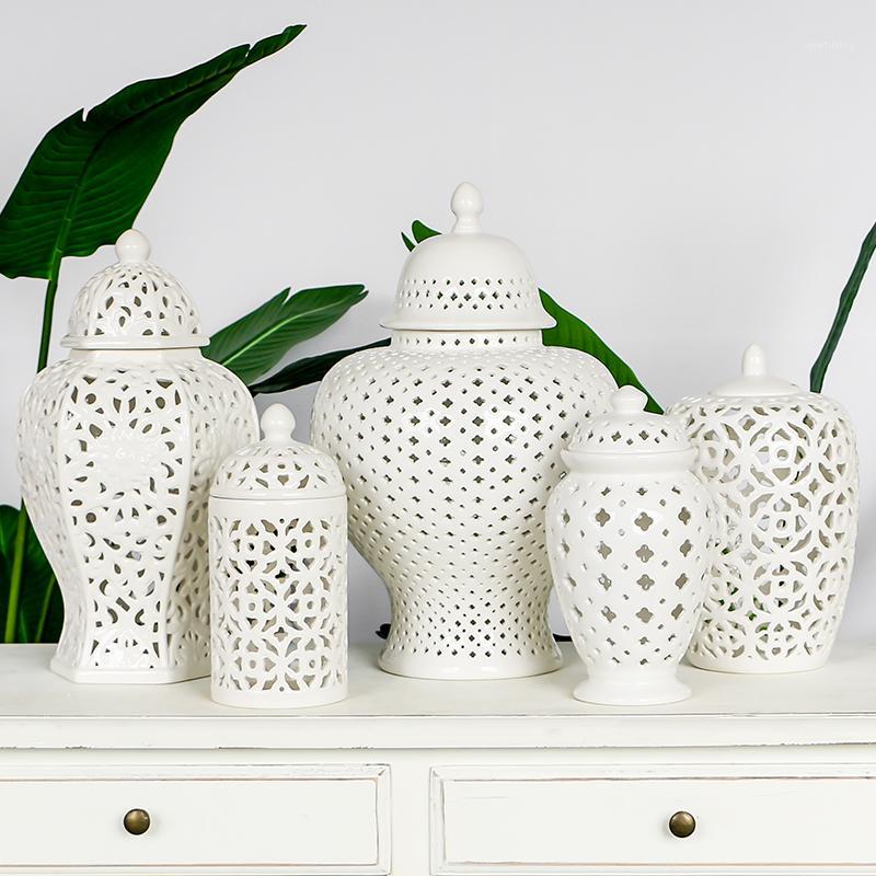 

Nordic Ceramic White Hollow Ceramic General Tank Decoration Simple Living Room Office Table Modern Home Decoration Accessories1