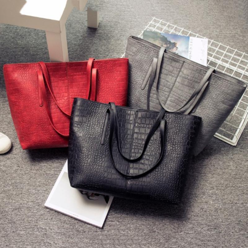 

2021 Big New Women Shoulder Bags Alligator Ladies Leather Bags Casual Women Zipper Handbags Famous Brands Totes Black Red Colors, Brown 02