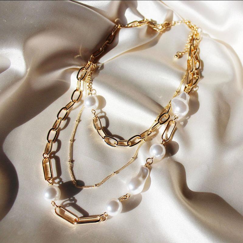 

Chokers Elegant Vintage Baroque Pearl Lock Chains Necklace Geometric Pendant Love Necklaces For Women Female Trendy Punk Jewelry