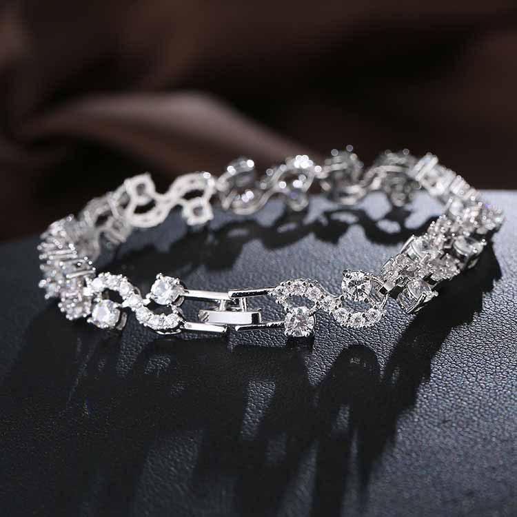 

Jewelry plated crystal ladies bracelet anti-allergy zircon bracelet in Europe and the United States
