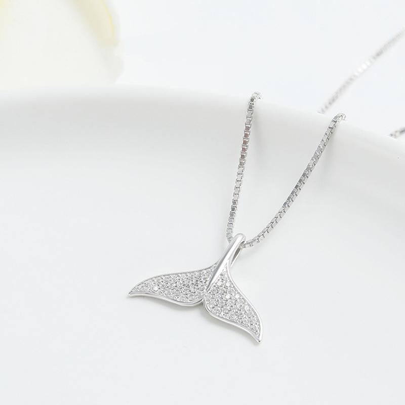 

Choker Necklaces For Women Mermaid Fishtail Cute Temperament Inlaid Zircon Clavicle Charm Chain Fashion Jewelry KAN060