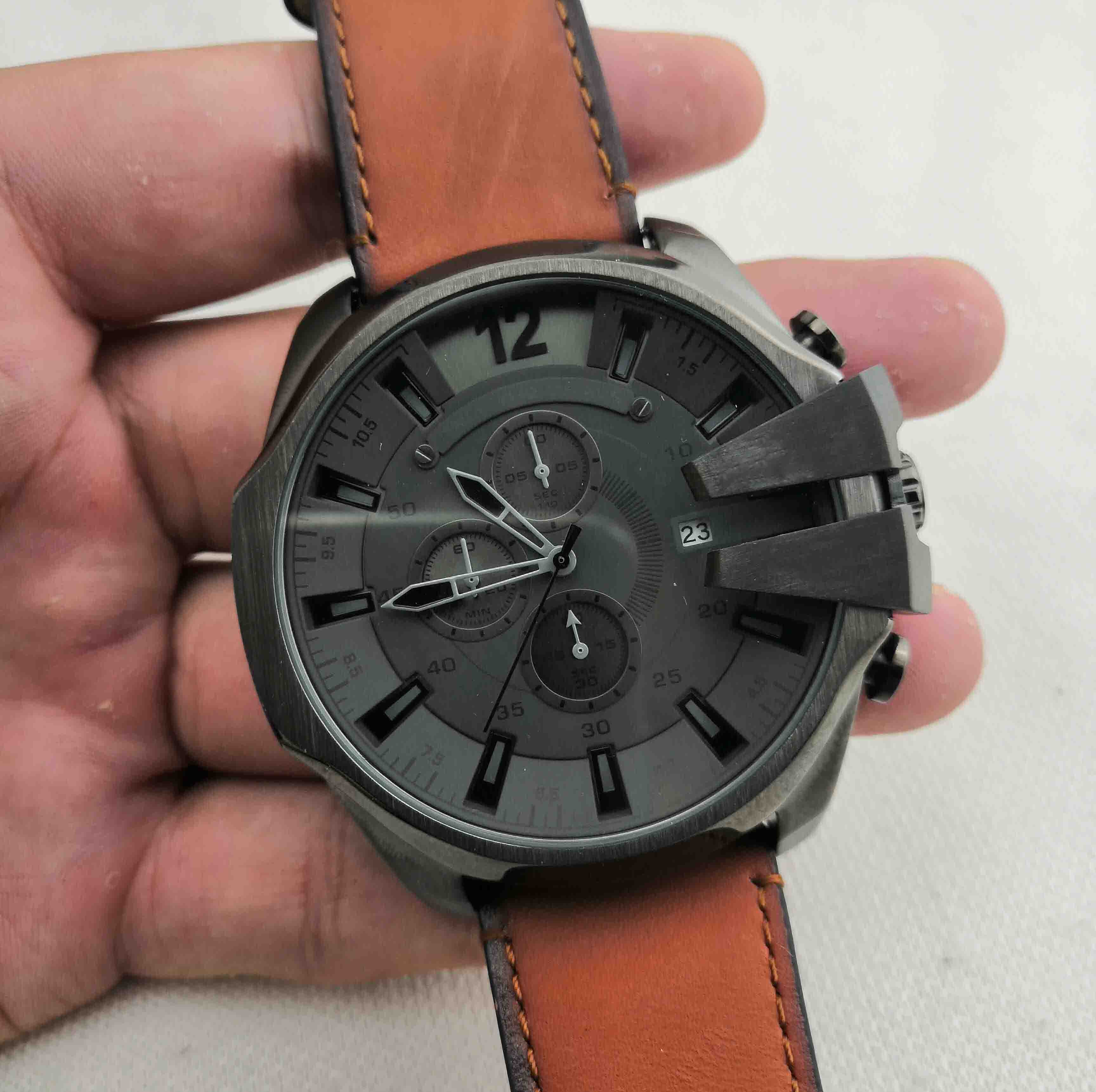 

2021 Super quality sports watch mens wristwatch DZ4329 DZ4308 DZ4309 DZ4318 DZ4323 DZ4360 DZ4500 DZ4485 DZ4328 DZ4466