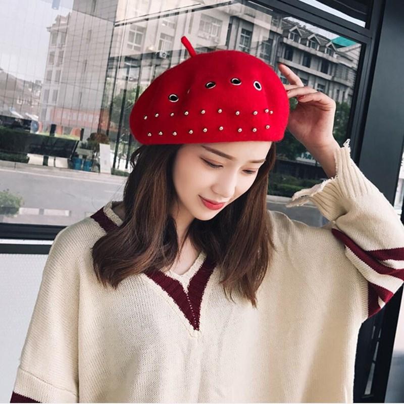 

New Wool Beret With Rivet Hole Hats For Women Winter Boina Artist Cap Warm Beanie Painter Beret Hat Female, White
