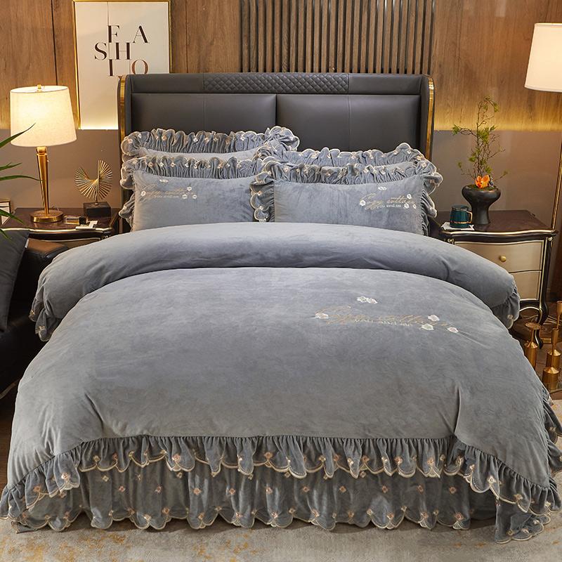

New Luxury Winter Warm Soft Velvet Flannel Fleece Flowers Pillowcases Bed Duvet Textile Sheet Embroidery Set Home Bedding Cover