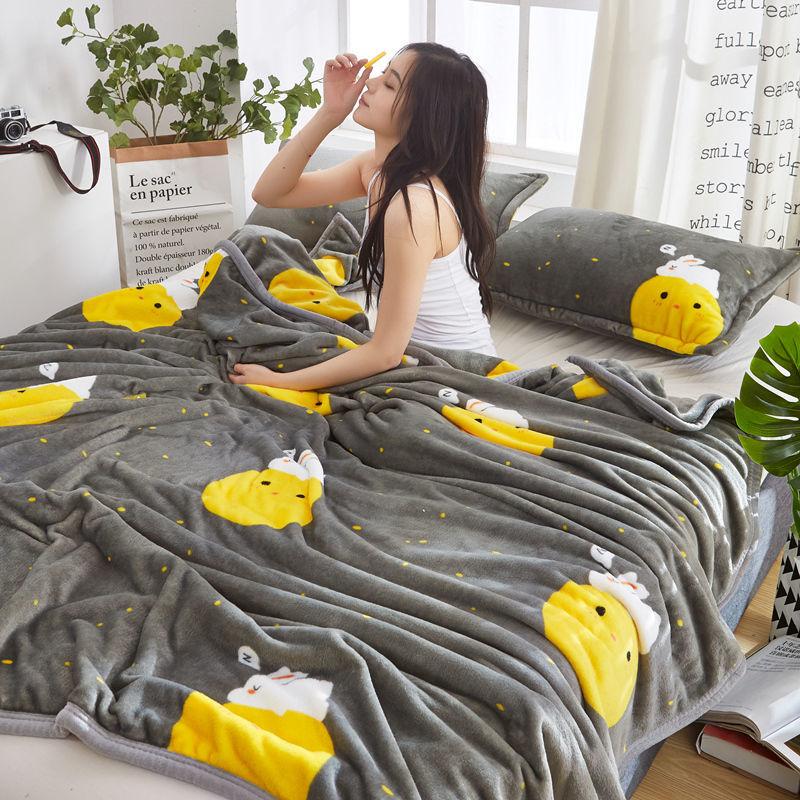 

Thickening Small Blanket Quilt Life Blanket Spring and Autumn Quilt Coral Fleece Sheet Single Piece Napping