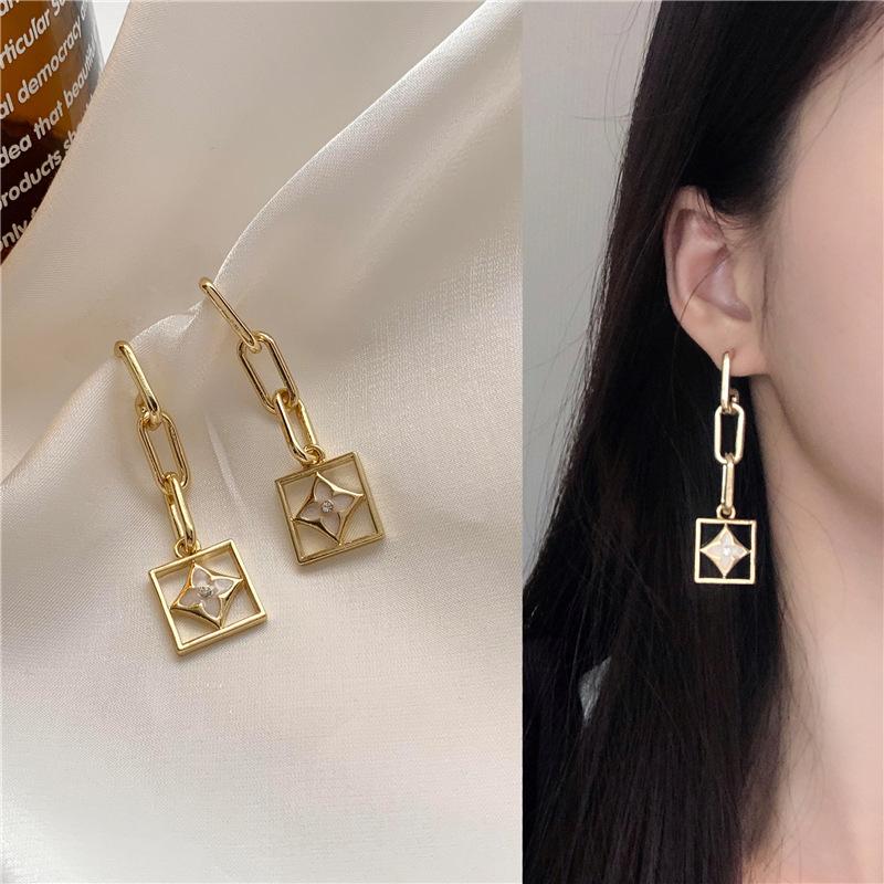 

Vintage Earrings Cross Square Leaf Earring For Women Aesthetic Retro Long Drop Earing Aros Largos Fashion Boucle Doreille Femme