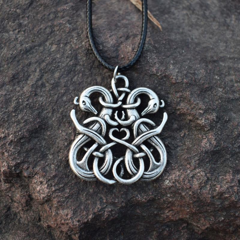 

SanLan Celt Hound Pendant Necklace Celt Knot Dog Man Women Animal Double-Sided Double Dog Love Choker Necklace Jewelery 12pcs