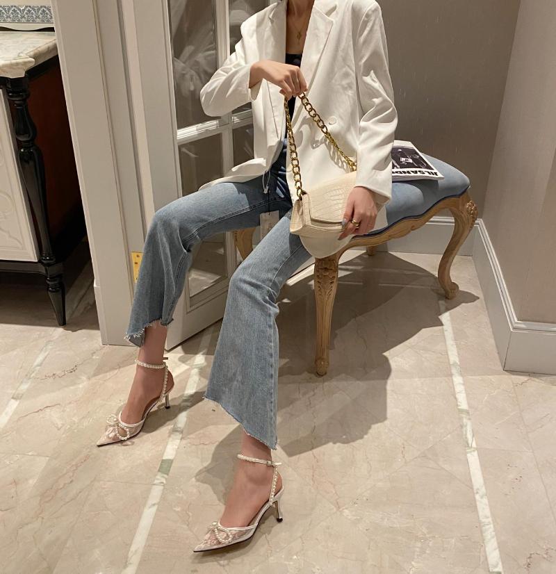 

For New summer European and American net yarn pearl toe stiletto sandals pointed design bow high heels women, Ivory