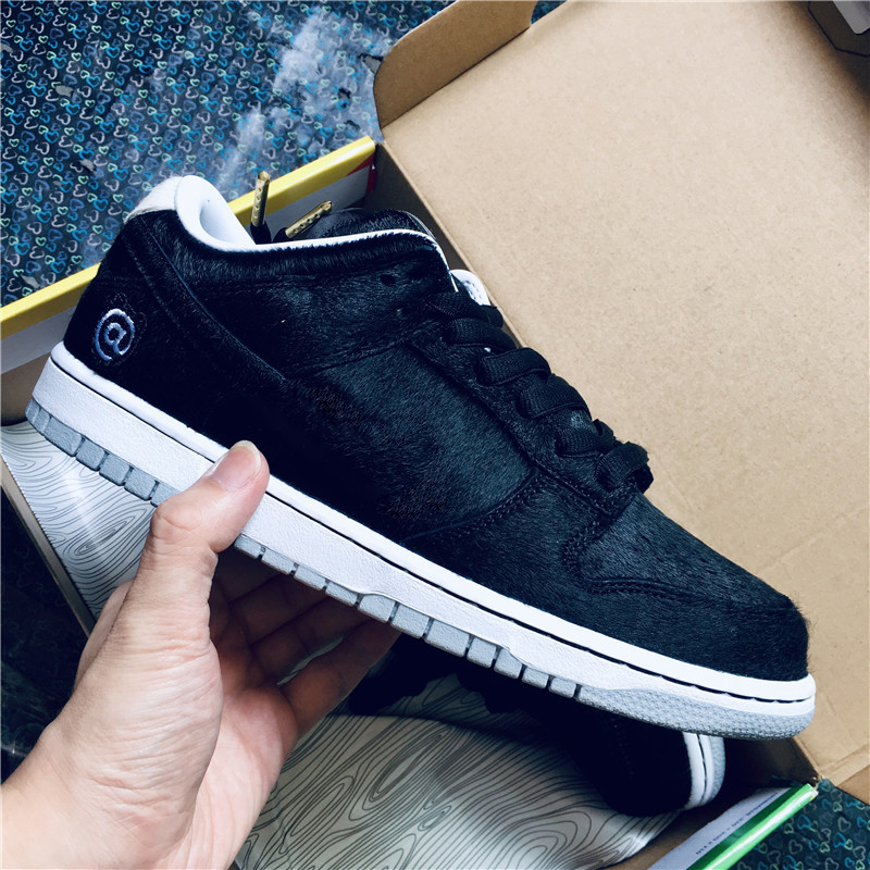 

2020 Top Quality Medicom Toy x Mens SB Dunk BE@RBRICK CZ5127-001 Men Running Shoes Designer Trainer Sneakers Size 7-12