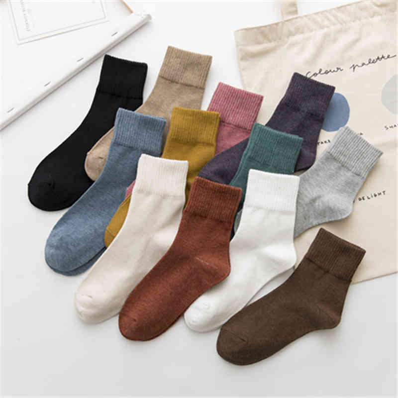 

Autumn and winter new socks children's middle tube women's candy pigment color solid cotton Clothing 60% off, Black