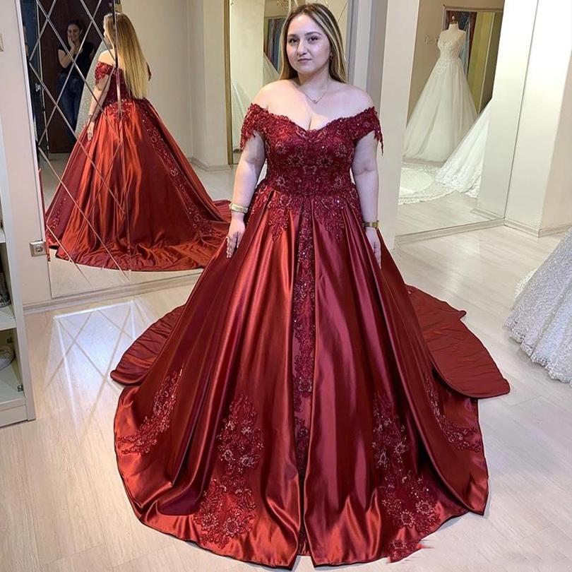 

Burgundy Off Shoulder Lace Prom Dresses with Beadings Appliques Sweep Train Satin Plus Size Short Sleeves Formal Evening Party Gowns, Same as picture