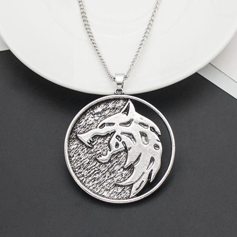 

Viking Wolf Head Pendant Necklace Men Male Fashion Hip Hop Necklaces Punk Cool Boys Gift Gothic Jewelry Choker1
