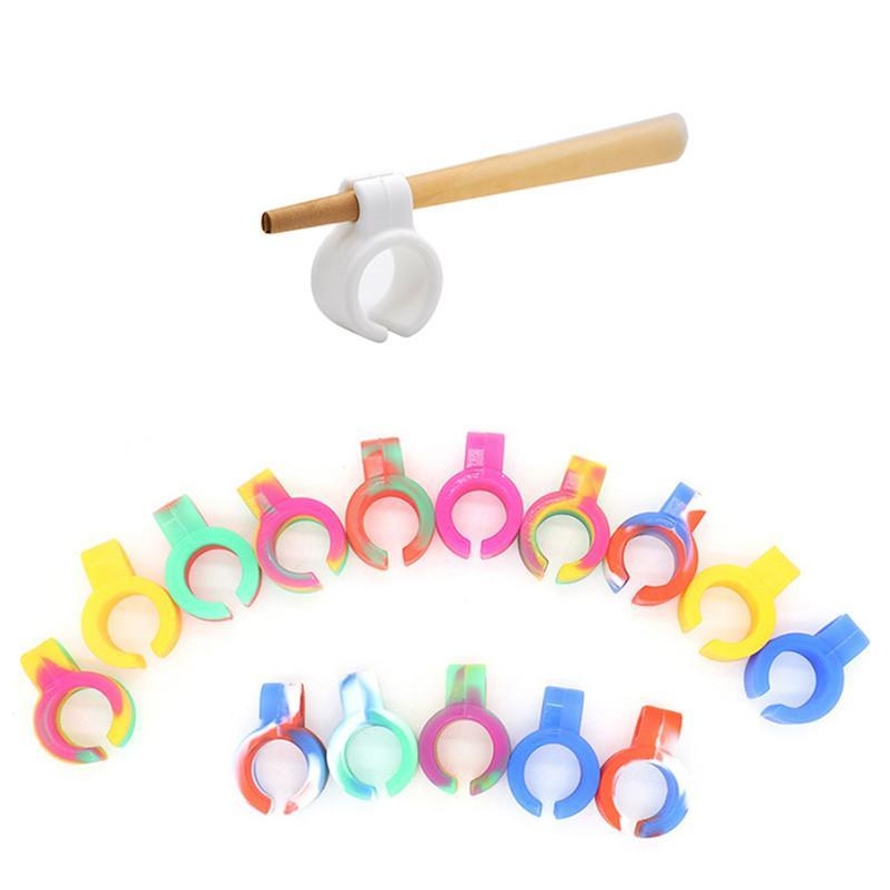 

Sile Smoking Cigarette Holder Colorful Tobacco Joint Holder Ring Universal Size Rubber Smoking Acce jlllOe lucky2005