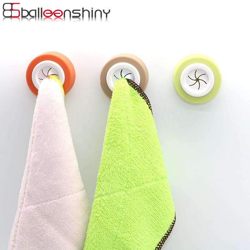 

BalleenShiny 1PC Towel Clip Holder Cleaning Rag Storage Rack Hook Bath Room Kitchen Cloth Organizer No-punch Dishcloth Hook