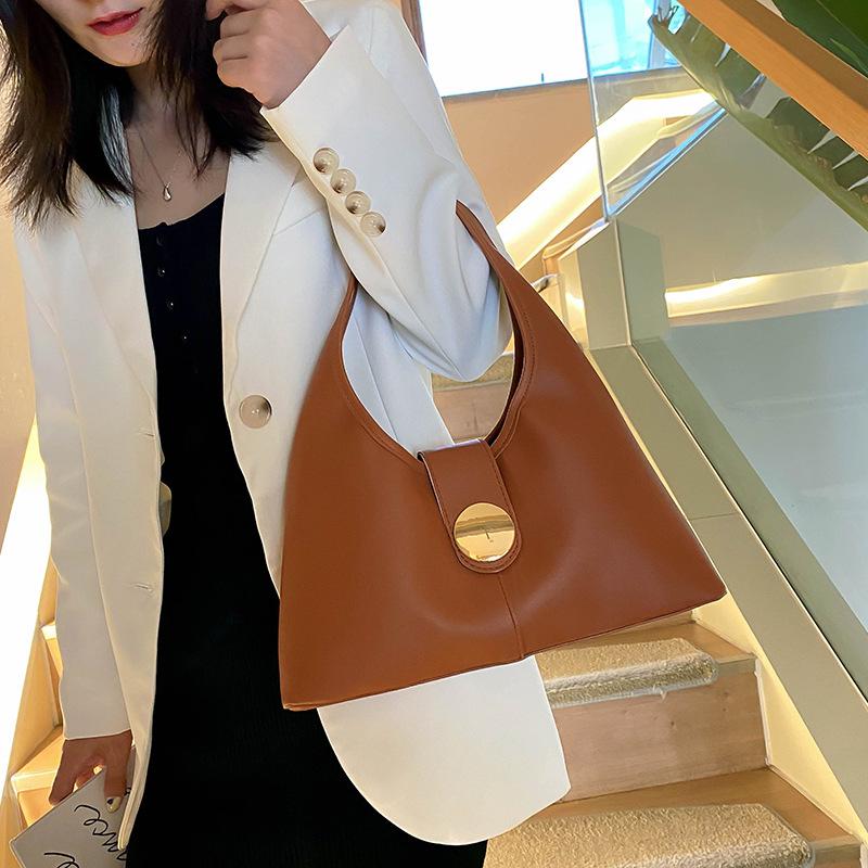 

Clutch Bag All Match 2021 Retro Simplicity Chain Pure Color Soft Leather Bag Women Shoulder New High Quality Designer, Small black