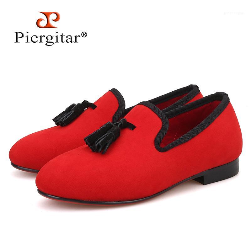 

Piergitar parental shoe same men loafers design child velvet tassel shoes handmade cotton comfortably insole child party loafers1, Red