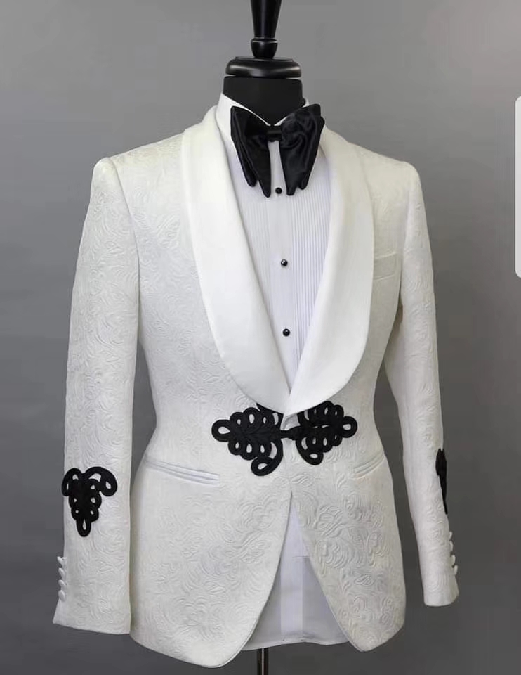 

Elegant Wedding Groom Suit 2019 China Designs Tailor Made Mens Suits With Pants White Printed Tuxedo Jacket Prom Suits For Men