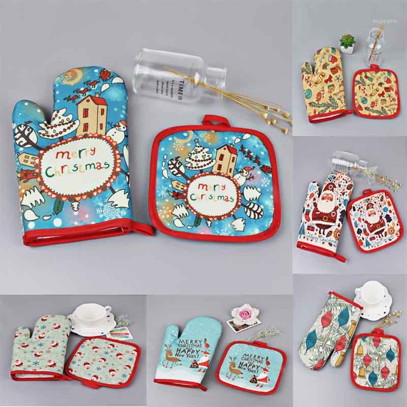 

1 Set of Christmas Anti-hot Gloves Microwave Oven Insulation Mat Christmas Supplies Home New Year's Decorations1