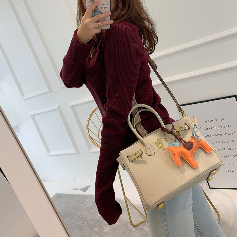 

Bychannelshop Customized Autumn and Winter Hand-Print Cowhide Bag Shoulder Crossbody Womens Big Handbag, Milkshake white 30cm