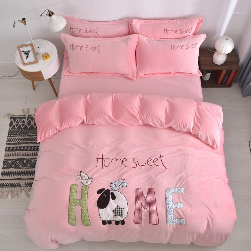 

Princess Style Baby Velvet 4pcs Embroidery Duvet Cover Pillowcases Bed Sheet Queen King Solid Pink Ruby Yellow Purple Blue1