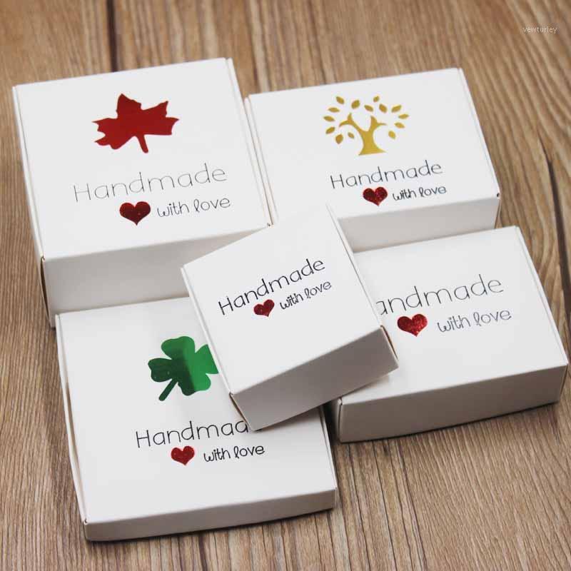 

30pcs white cardboard Maple design candy favor display &packing box , Kraft Handmade with red heart gift box black gold foil1