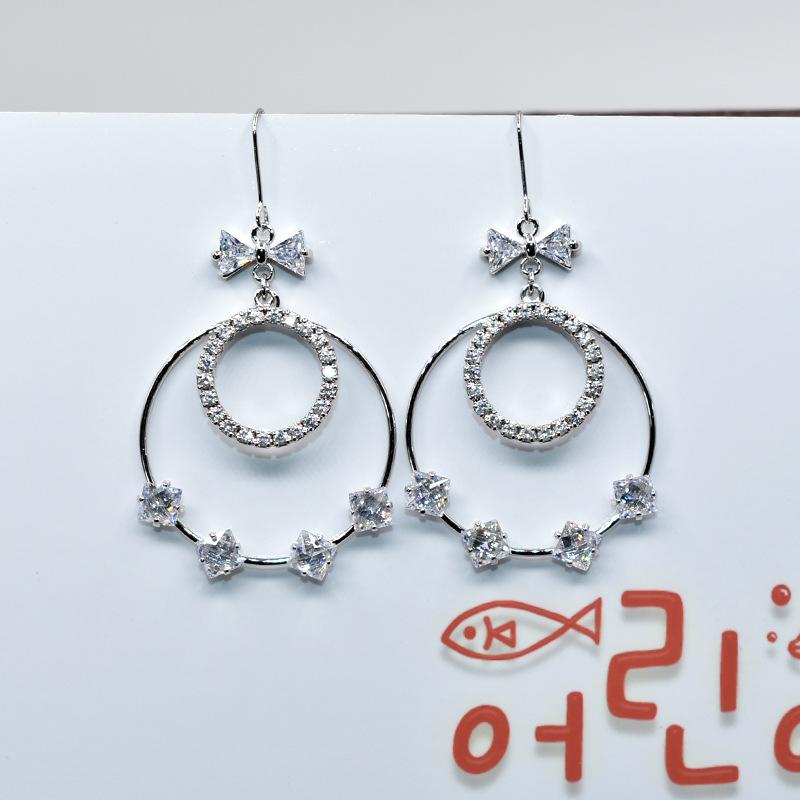

Double earrings female trendsetter earrings all-match simple needle boucle d'oreille hoop