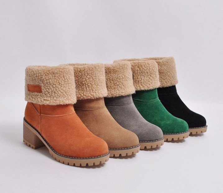 

2020 Winter New shoes versatile flat shoes thermal women's shoes short boots velvet and Thicken Ugg Boots classic ladies gilrs ankle boots, Light tan