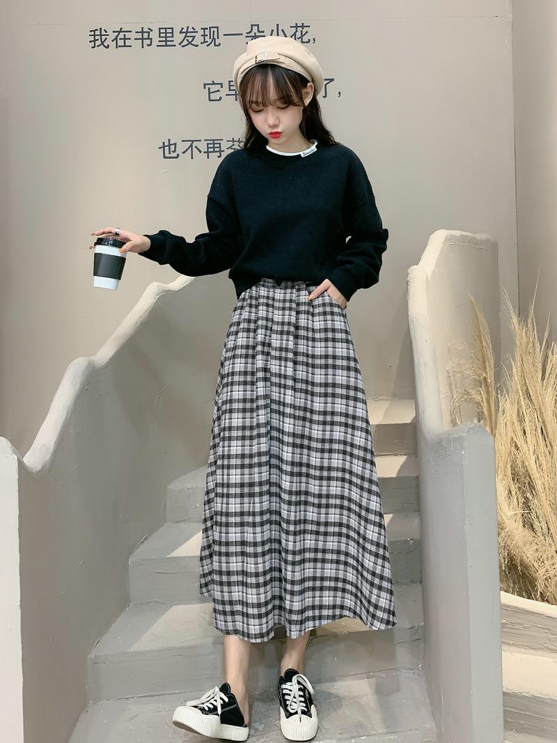 

Fashion Women Skirt Long Stlye Plaid Women Pleated Skirt High Waist Casual Loose Female Streetwear, Black