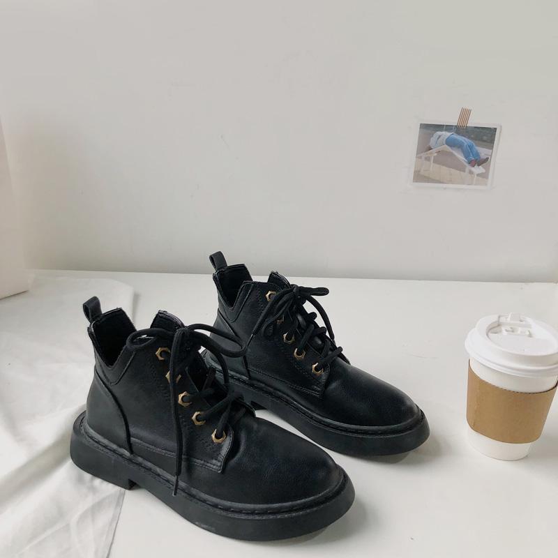 

Summer thin breathable boots female 2020 new British fashion ins net red locomotive short boots students all-match, Black