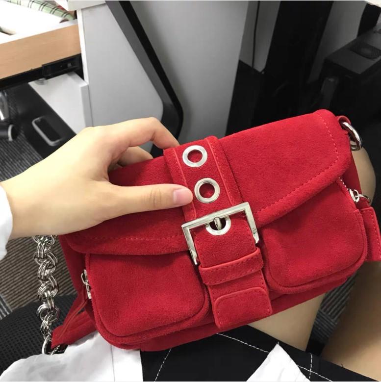 

Brand Bags For Women 2021 high capacity Velvet Female Handbag Designer Chain Shoulder Crossbody Bag Fashion Women Messenger Bag, Black